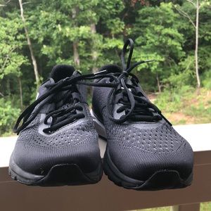 Under Armour shoes. Size 9.5. Says Charge